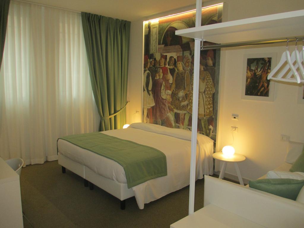 Ferrara Rooms Room photo