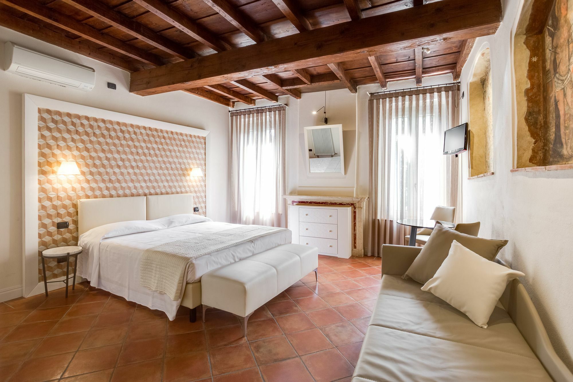 Ferrara Rooms Exterior photo